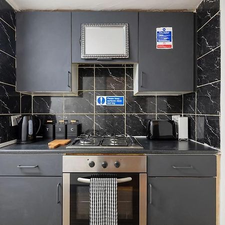 2A - Bright & Airy 2 Bed Flat - 20 Mins To Central لندن المظهر الخارجي الصورة